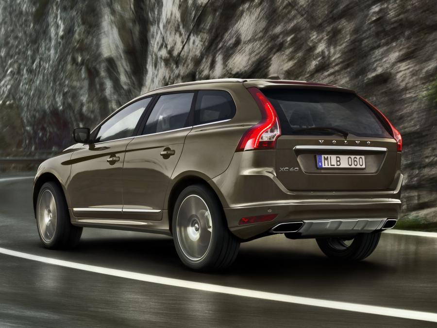 Volvo XC60 D4 2013 года  (фото 7 из 14)